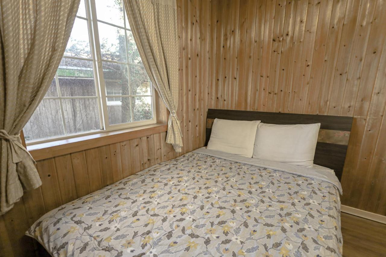 Jeju Log Village Pension 서귀포 외부 사진
